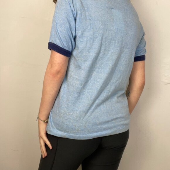 L Vintage single stitch are you devilish T - Picture 2 of 6